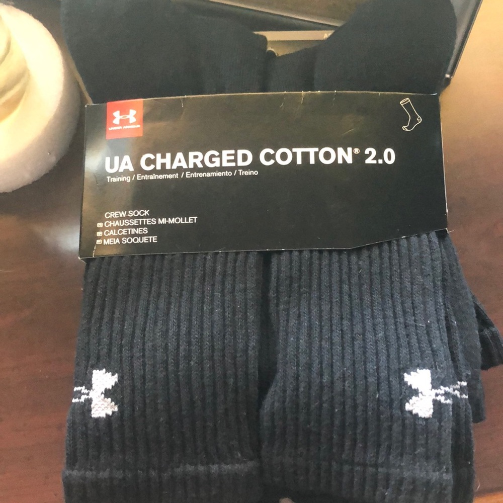 Under Armour Charged Cotton 2.0 Crew Socks